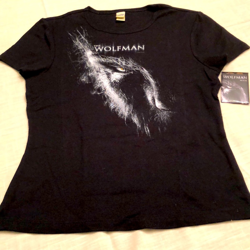 THE WOLFMAN 2010 TSHIRT & Pin WOMEN PROMO BENICIO DEL TORO ANTHONY HOPKINS #516